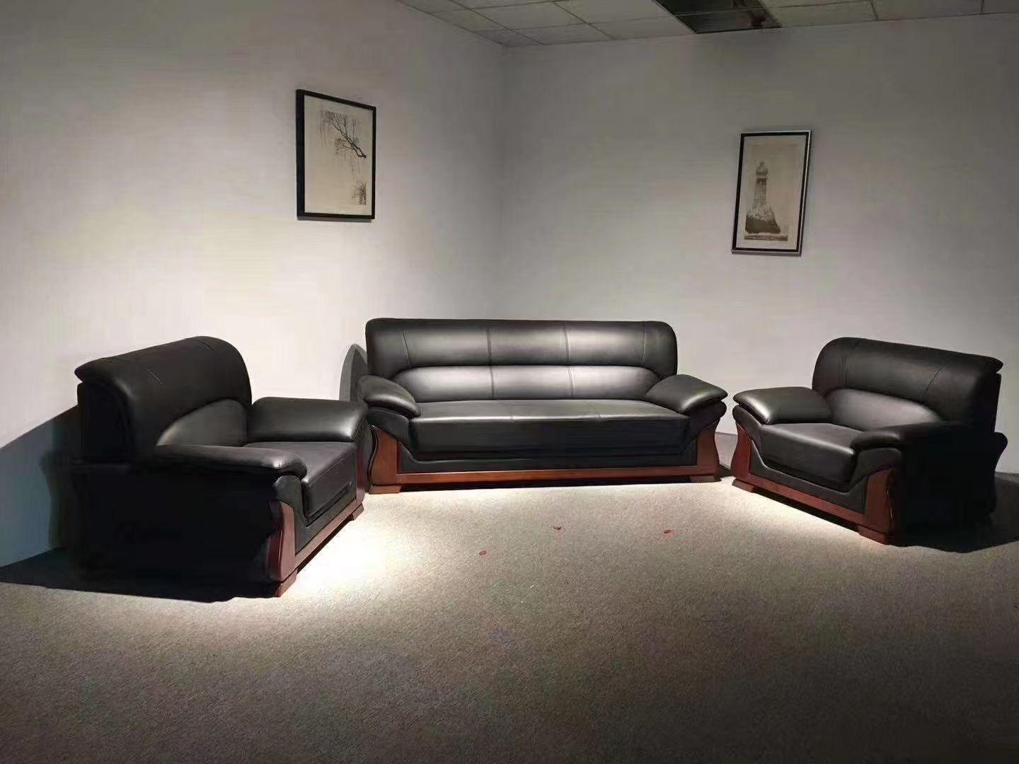 Modern Minimalist Sofa 17
